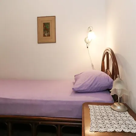 公寓 Snug, Homely By The Temple 贝尔格莱德