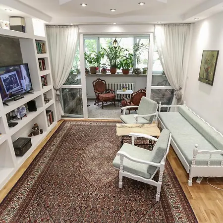 Snug, Homely By The Temple 公寓